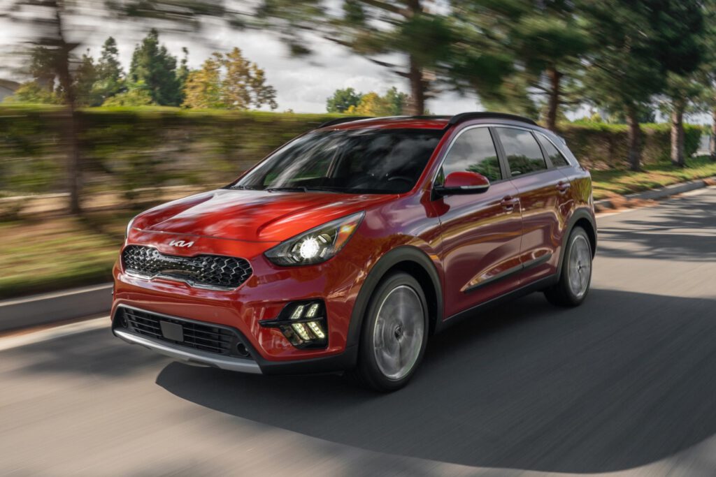 casus-KIA 1 2022 kia niro 100818599 h scaled 1